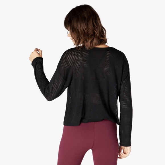 nwt beyond yoga  mesh me up pullover m - Picture 3 of 15
